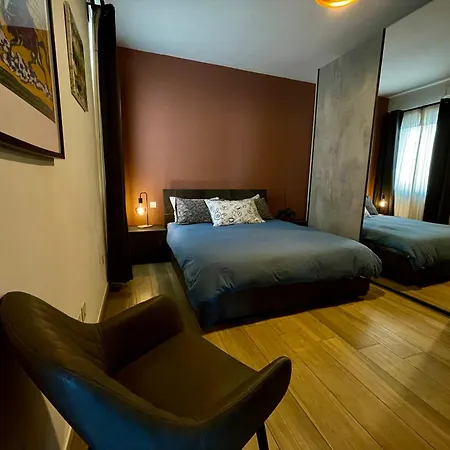Airport Accommodation Bedroom With Your Own Private Bathroom Self Check In And Self Check Out Air-Condition Included Mqabba Exterior photo